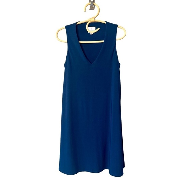 Julie Brown NY Navy Blue Shift Dress Size SP  Knit Solid Sleeveless Minimalist - Picture 1 of 14